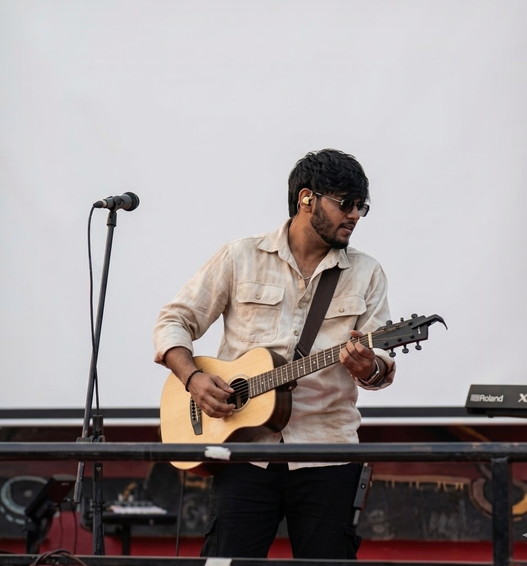 Elite Live Singer in Mumbai